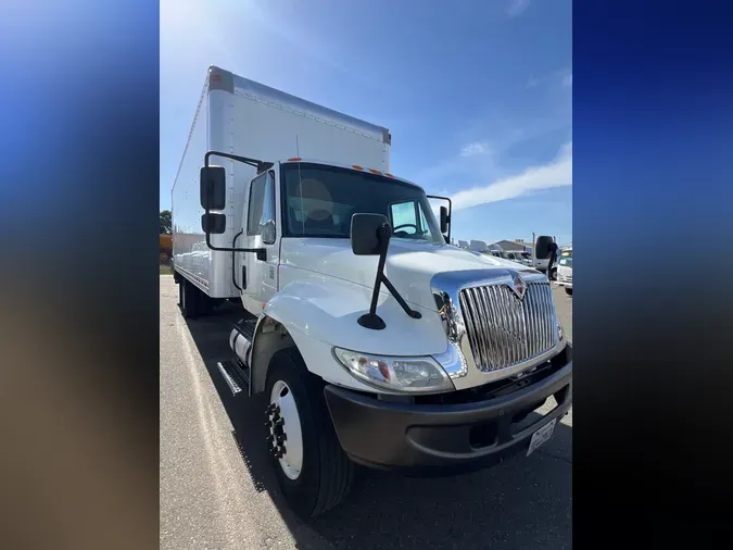 2018 NAVISTAR INTERNATIONAL 4300