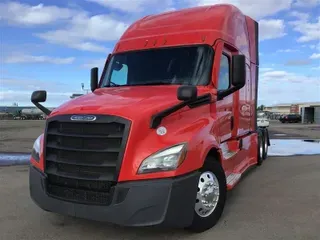 2022 FREIGHTLINER CA126