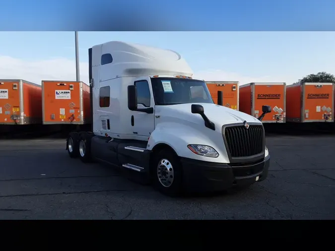 2022 International LT1b4c5a5f56b2b45ab665d18d05a37118