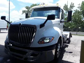 2020 NAVISTAR INTERNATIONAL LT625 DAYCAB T/A