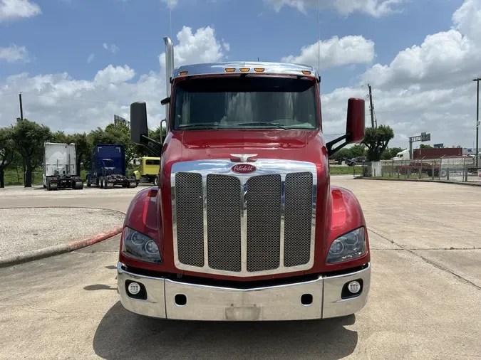 2019 Peterbilt 579