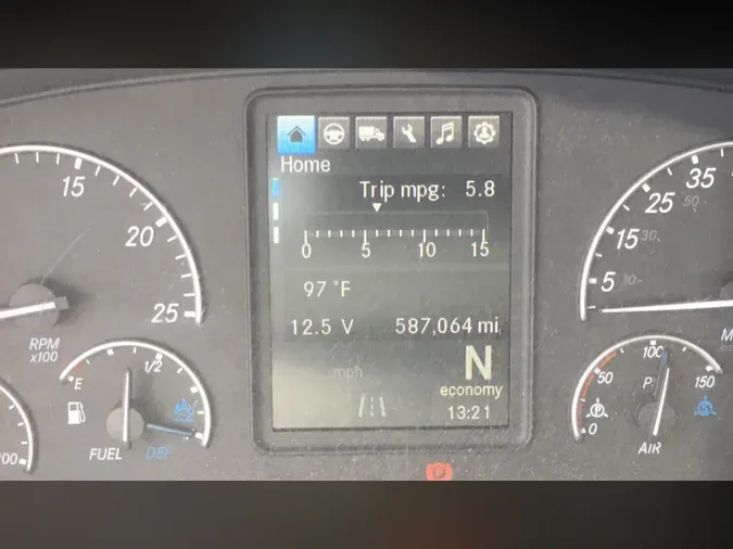 2020 Freightliner Cascadia 1261b4e5c3e13ff1f6b3843f254049a84e0