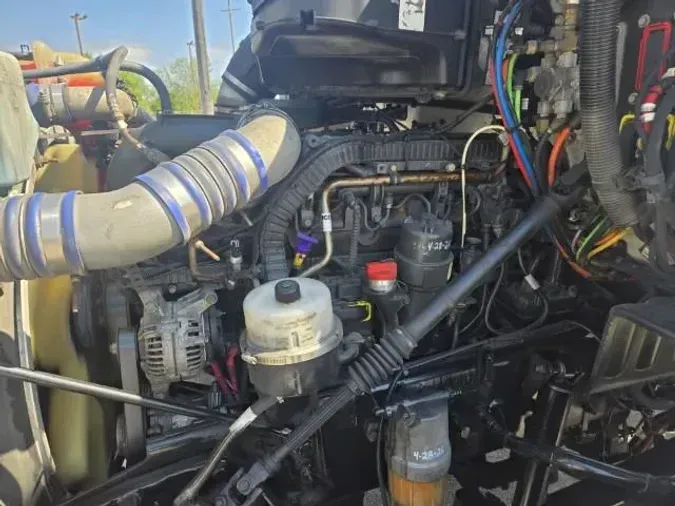 2018 Peterbilt 5791b50f123841520f8ed5cc51ae7e6b9fc