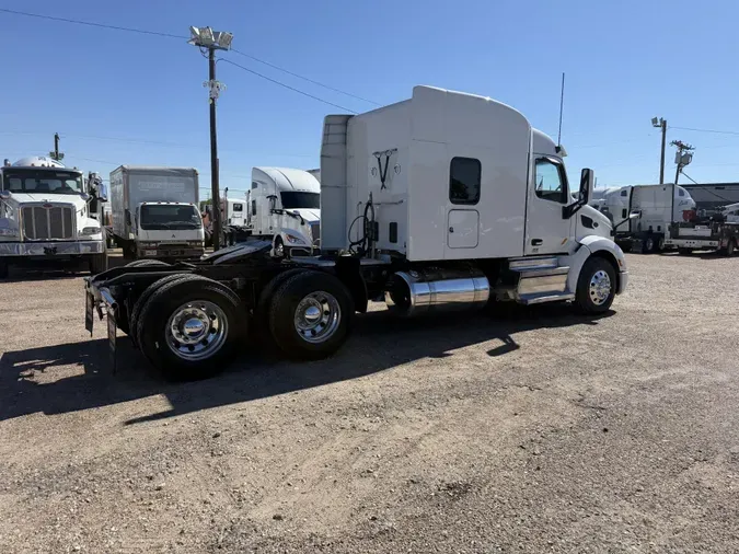 2022 Peterbilt 579