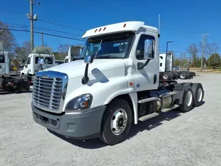 2018 FREIGHTLINER/MERCEDES CASCADIA 125