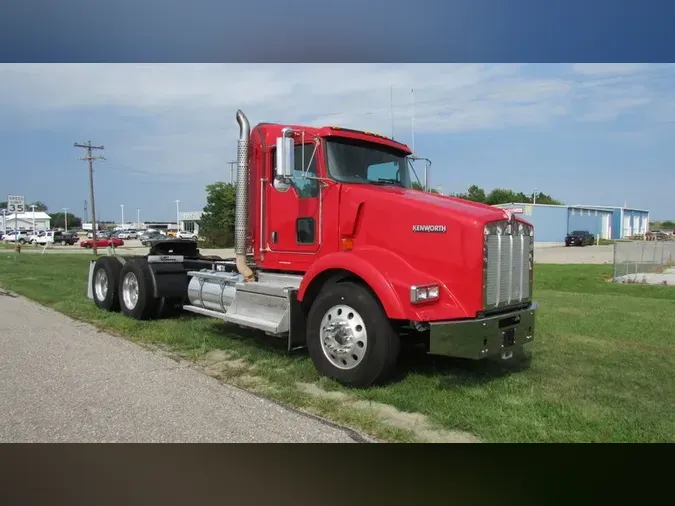 2020 Kenworth T800