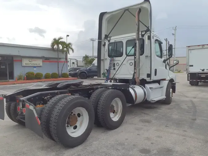 2020 FREIGHTLINER NEW CASCADIA PX12664