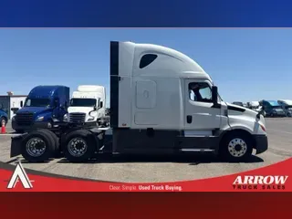 2020 FREIGHTLINER CA126