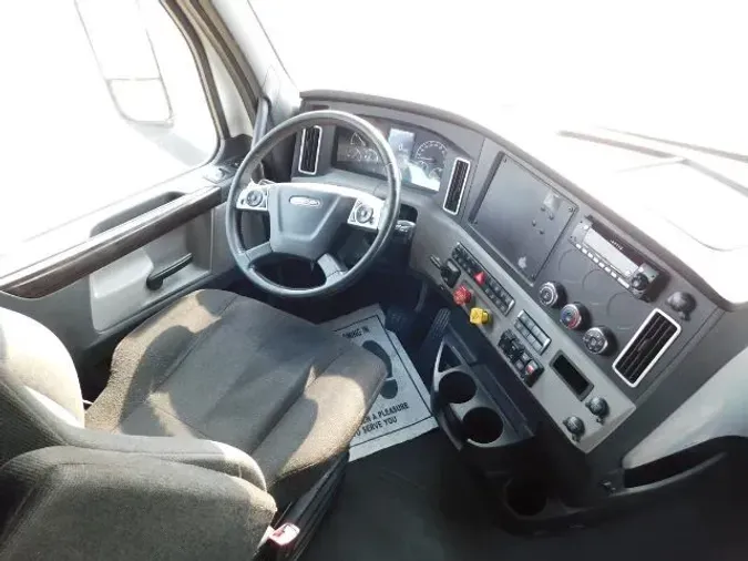 2020 Freightliner New Cascadia 126