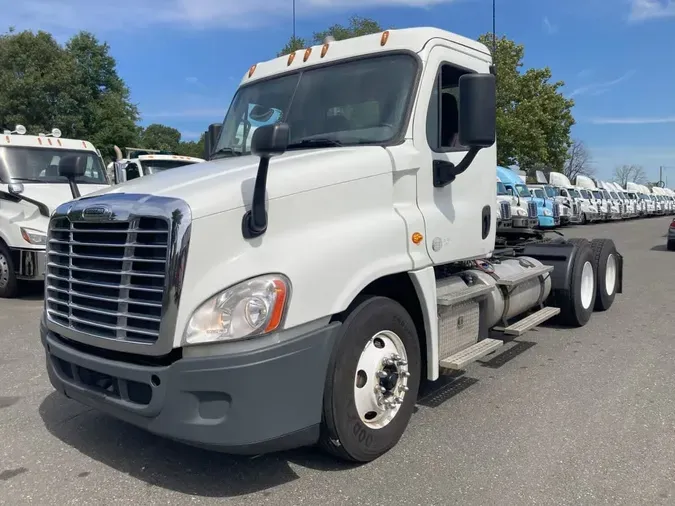2017 FREIGHTLINER CASCADIA 1251b66072e3385987c2208bae14c8cd6c9