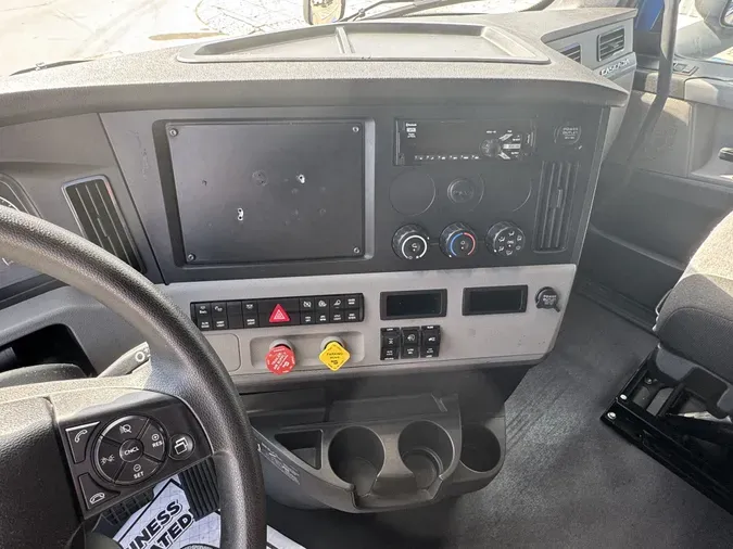 2019 Freightliner Cascadia 126