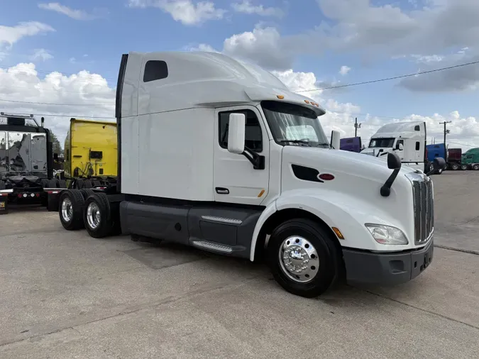 2021 Peterbilt 579