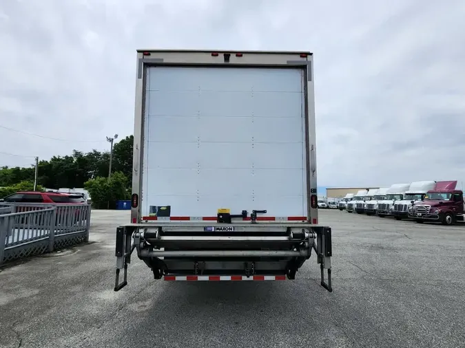 2020 FREIGHTLINER M2 106