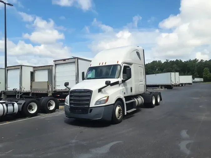 2018 FREIGHTLINER CASCADIA
