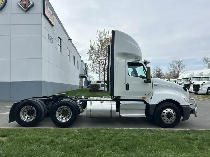 2023 International LT625