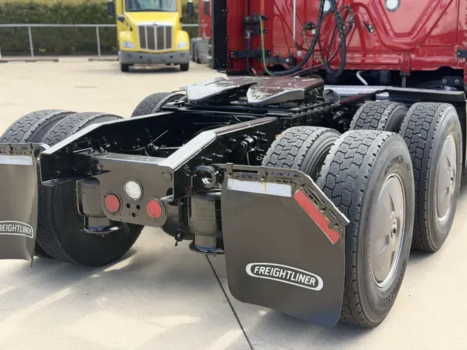 2023 Freightliner Cascadia