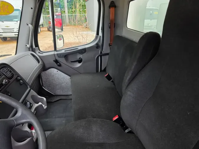 2019 FREIGHTLINER/MERCEDES M2 1061b6f269c2150dd49443180281a1db65a