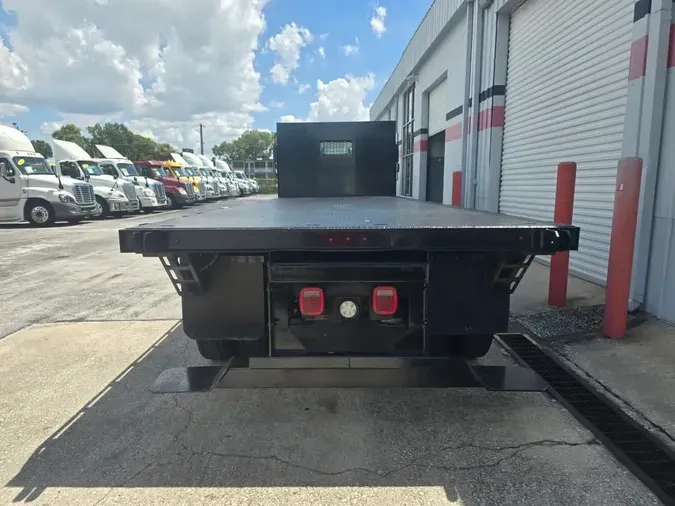 2020 FREIGHTLINER M2 1061b72afe2bc9de182bd74284f1c71c391