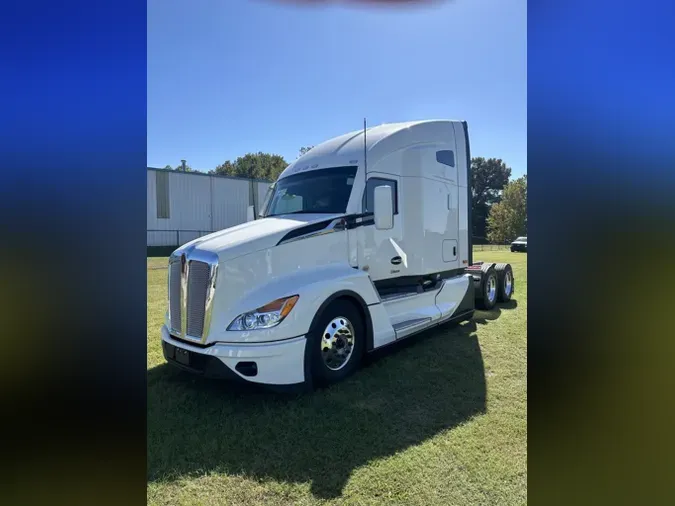 2025 Kenworth T680