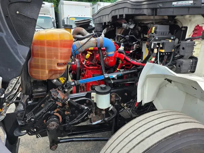 2019 NAVISTAR INTERNATIONAL 4300