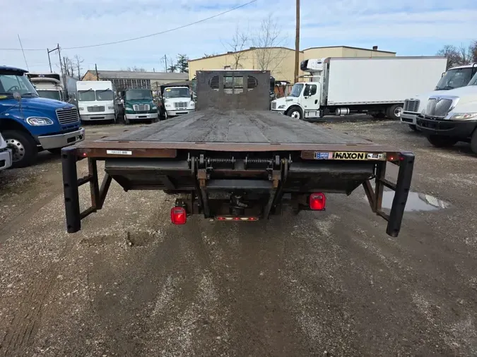 2018 FREIGHTLINER/MERCEDES M2 106