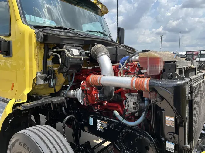 2021 Peterbilt 579