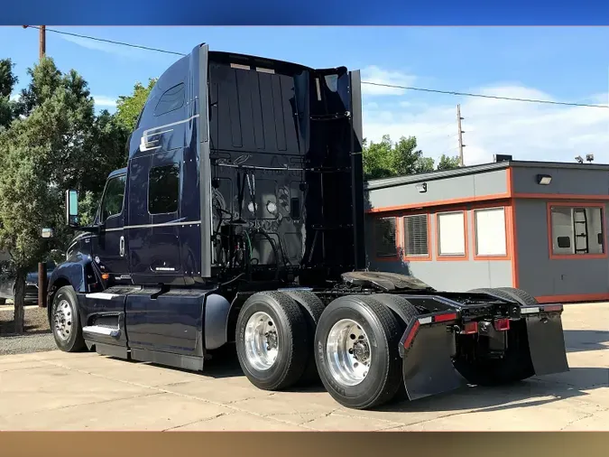 2022 INT LT625 6x4