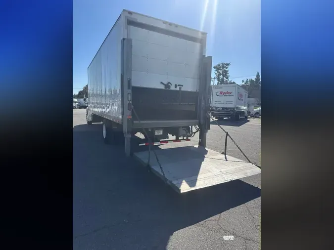 2019 FREIGHTLINER/MERCEDES M2 1061b80669a96b2df139f80f09697910421