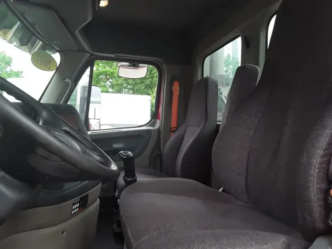 2017 FREIGHTLINER CASCADIA 125