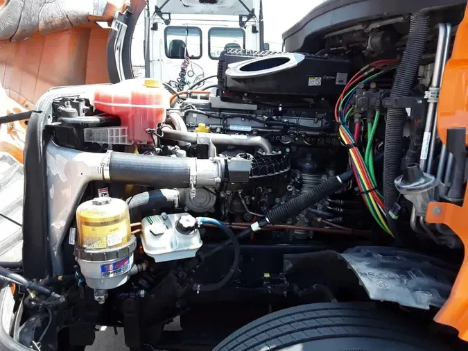 2019 FREIGHTLINER NEW CASCADIA PX12664