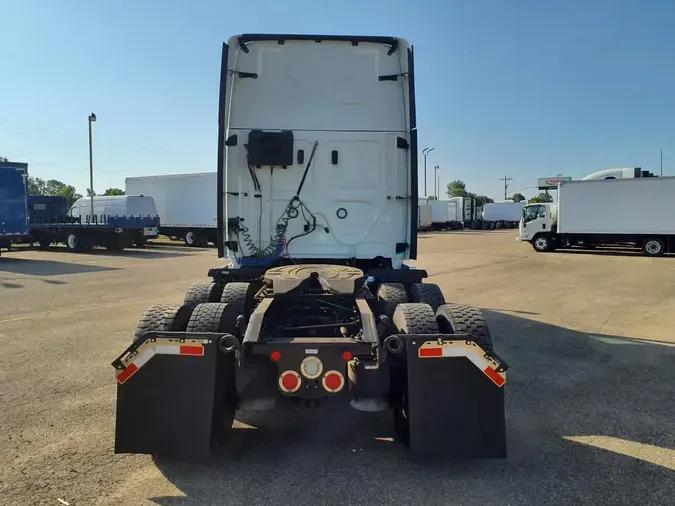 2020 FREIGHTLINER NEW CASCADIA PX12664