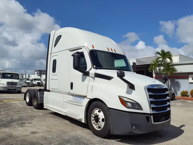 2023 FREIGHTLINER/MERCEDES NEW CASCADIA PX126641b84f9f95c6e3bca208254bbe8a46c72