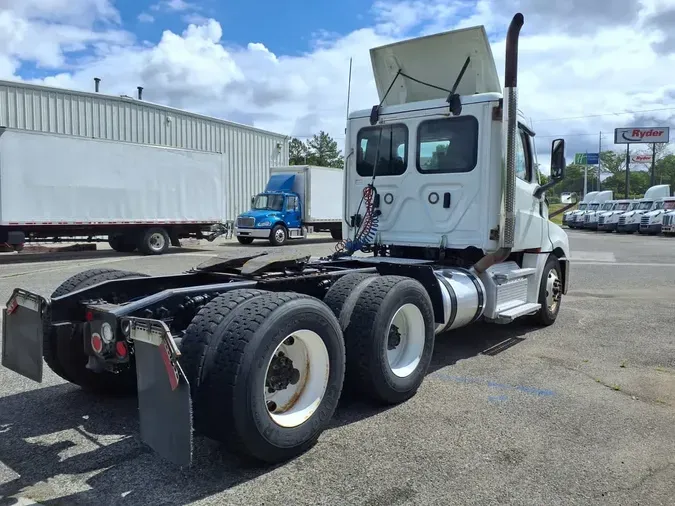 2020 FREIGHTLINER/MERCEDES NEW CASCADIA PX12664