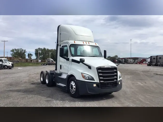 2020 Freightliner Cascadia 1261b859bd454da2f3b67694818c41ec964