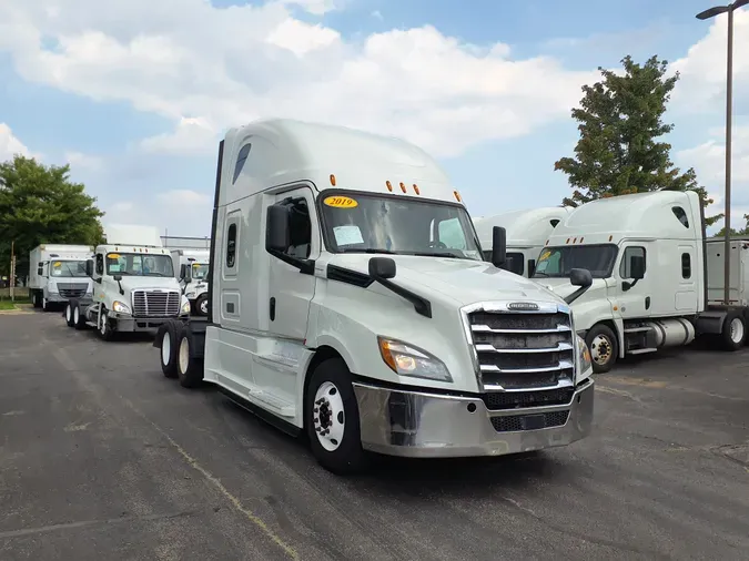 2019 FREIGHTLINER/MERCEDES NEW CASCADIA PX12664