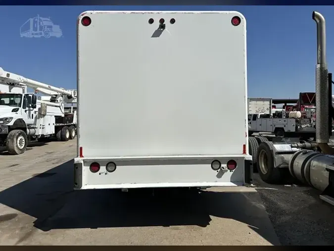 2015 FREIGHTLINER BUSINESS CLASS M2 106