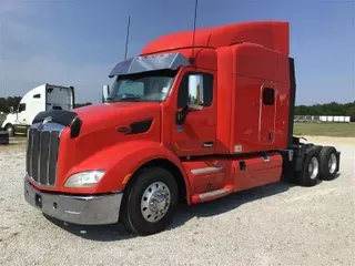 2017 PETERBILT 579