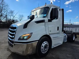 2019 FREIGHTLINER/MERCEDES NEW CASCADIA 116