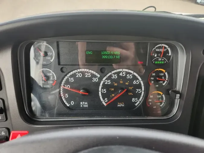 2016 FREIGHTLINER M2