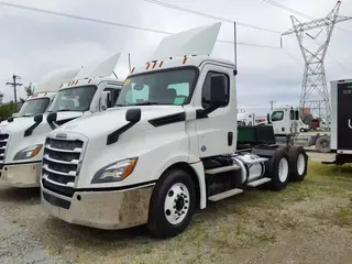 2019 FREIGHTLINER NEW CASCADIA PX12664
