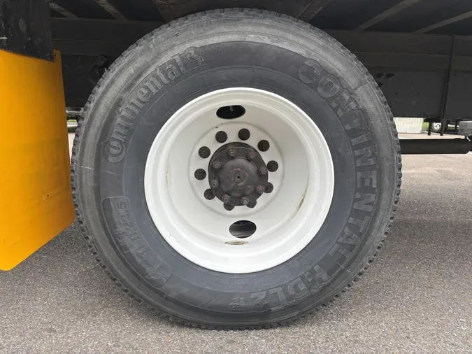 2019 Hino 268