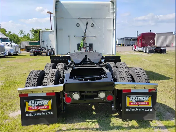 2022 Peterbilt 5791b9a125899c865a8a7ac2968d447af92