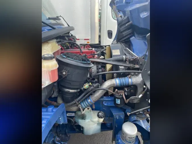 2019 FREIGHTLINER/MERCEDES M2 106