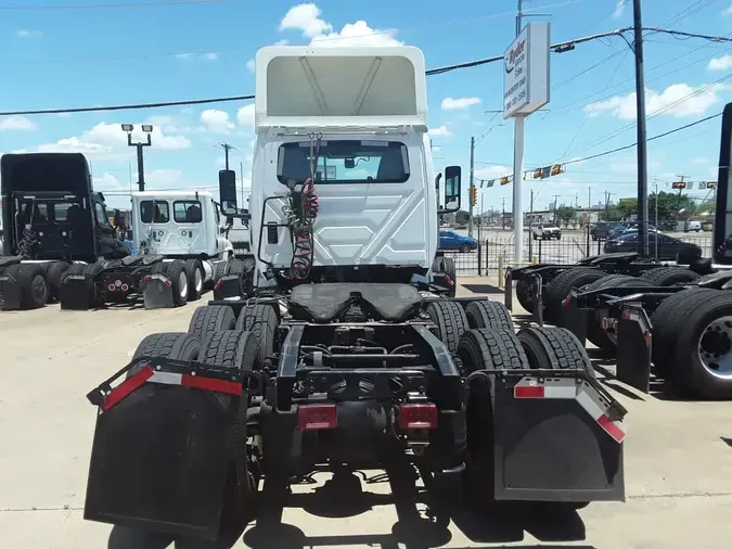 2018 NAVISTAR INTERNATIONAL LT625 DAYCAB T/A