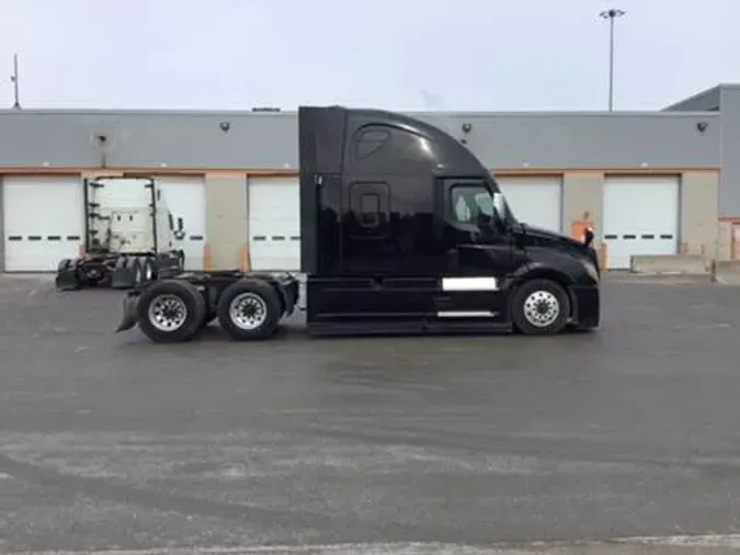 2023 Freightliner Cascadia