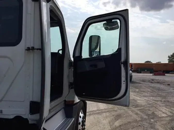 2019 Freightliner Cascadia