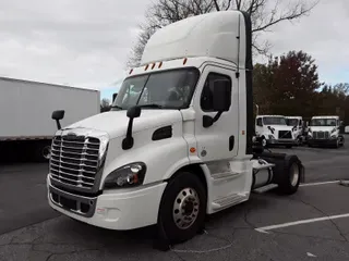 2018 FREIGHTLINER/MERCEDES CASCADIA 113