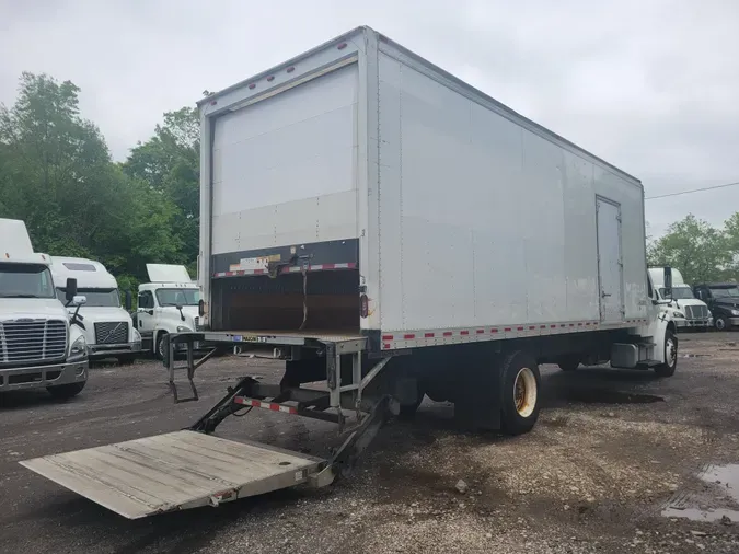 2018 FREIGHTLINER/MERCEDES M2 106