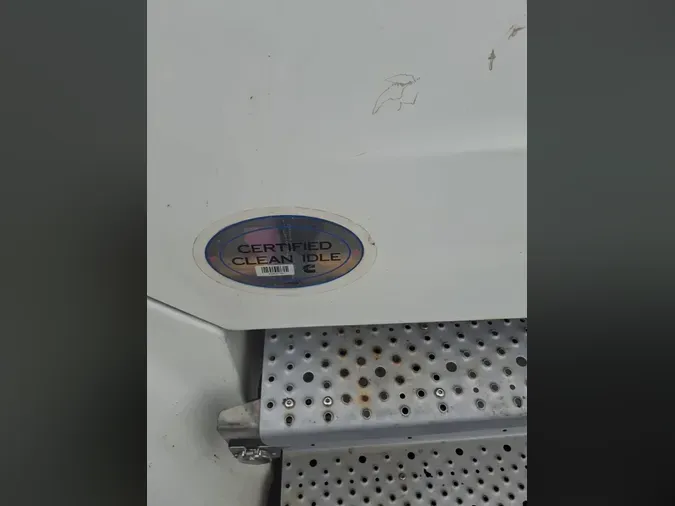 2015 FREIGHTLINER/MERCEDES M2 106