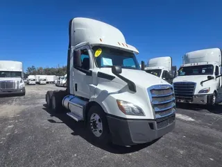 2019 FREIGHTLINER/MERCEDES NEW CASCADIA 116
